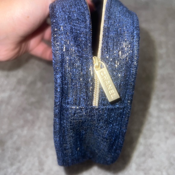 Chanel holiday pouch (have 2 available) - Picture 3 of 7